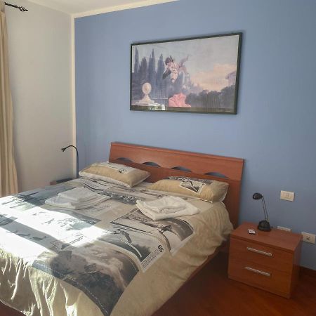 Ferienwohnung Living Rencio: Vicino Al Centro Di Bozen Exterior foto