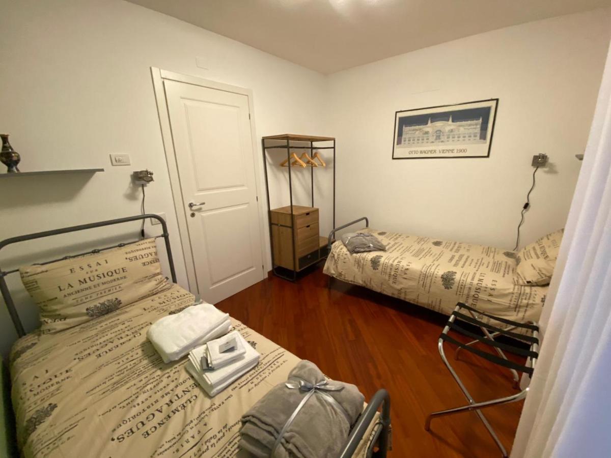 Ferienwohnung Living Rencio: Vicino Al Centro Di Bozen Exterior foto