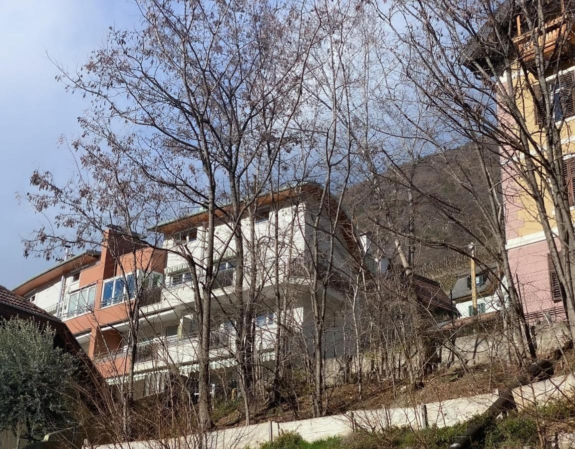 Ferienwohnung Living Rencio: Vicino Al Centro Di Bozen Exterior foto