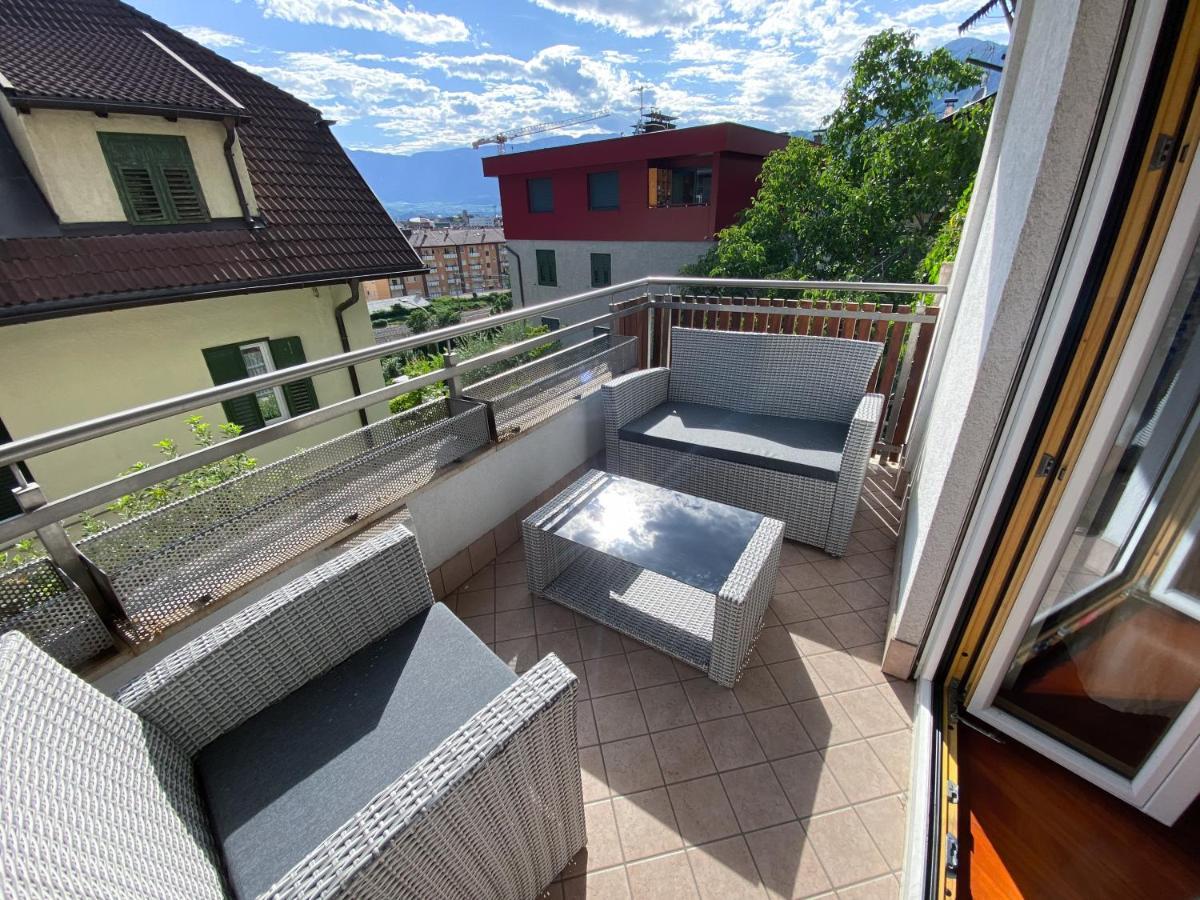 Ferienwohnung Living Rencio: Vicino Al Centro Di Bozen Exterior foto